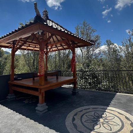 Апартаменти Umah Yugadi Bali Мундук Екстер'єр фото