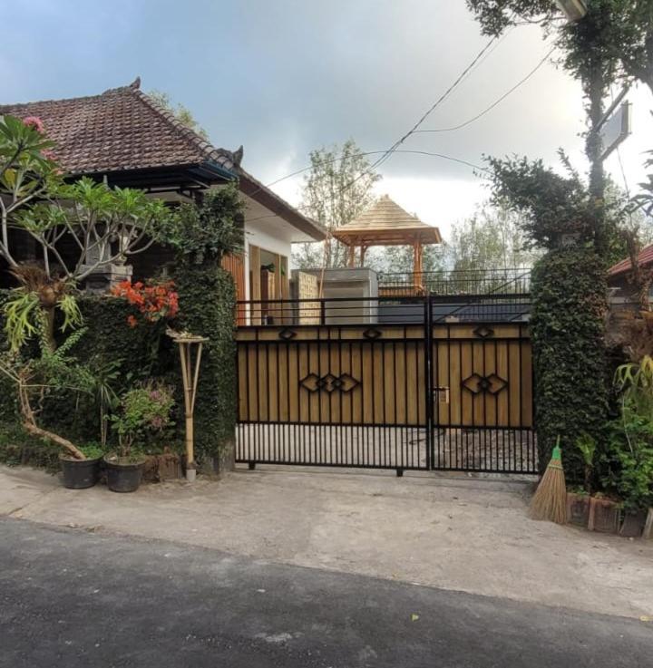 Апартаменти Umah Yugadi Bali Мундук Екстер'єр фото