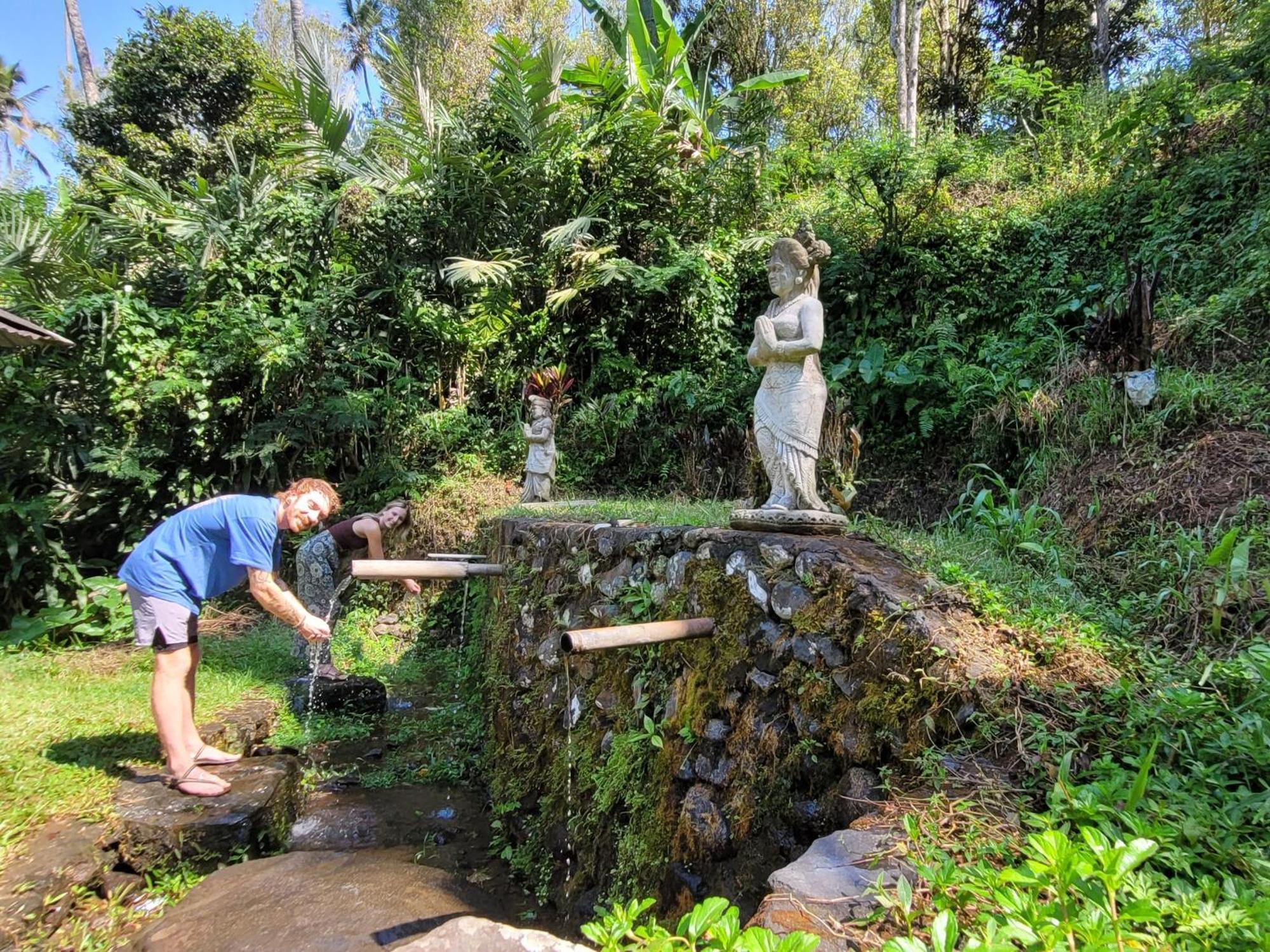 Апартаменти Umah Yugadi Bali Мундук Екстер'єр фото