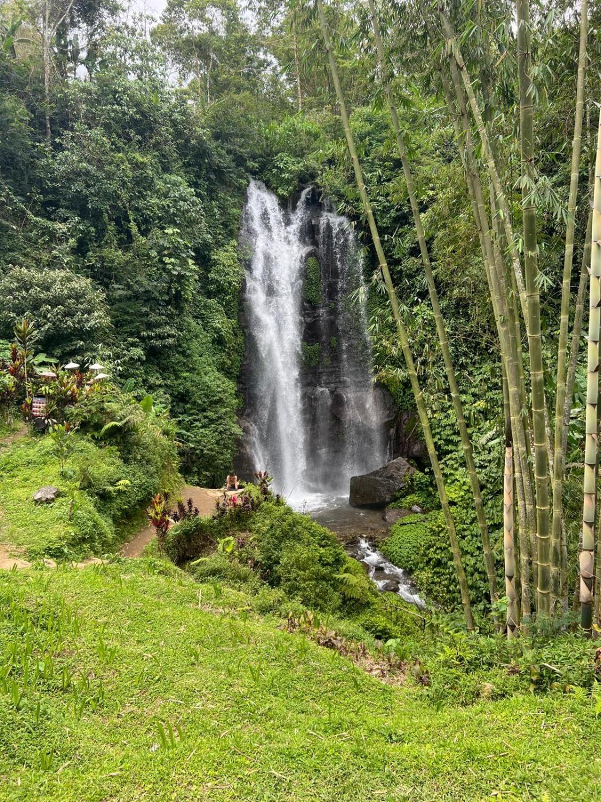 Апартаменти Umah Yugadi Bali Мундук Екстер'єр фото